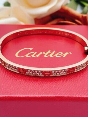 🔔Cartier bracelet size 17🔔